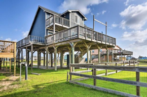 Breezy Beach Home with Deck and Coastal Views!